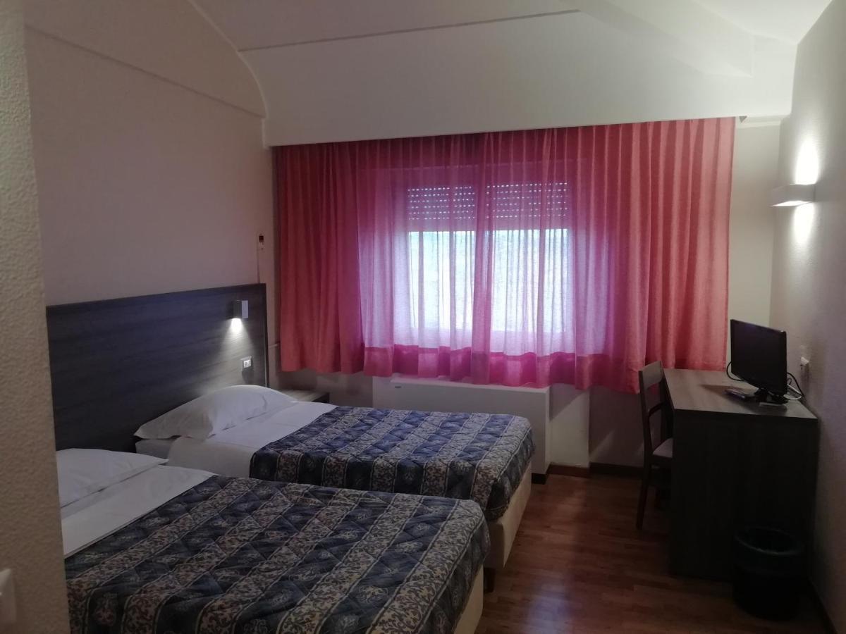 Hotel La Fonte Osimo Dış mekan fotoğraf